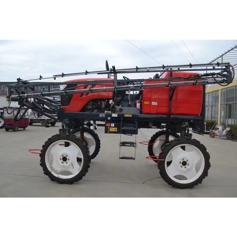 Farming Year - Pulverizador Agrícola Autopropulsado con Altura de